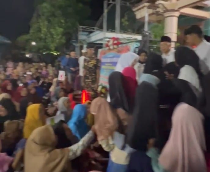 Bantah Tuduhan Politik Uang di Gebyar Sholawat