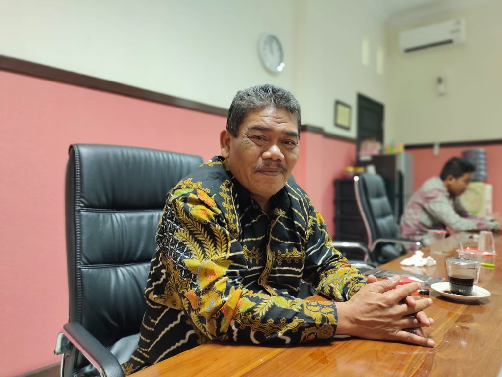 Foto : Ir. Supono Ketua Komisi B DPRD Lamongan Fraksi PDI Perjuangan.